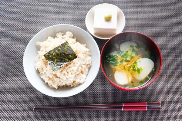 自律神経を整える_朝食を食べる